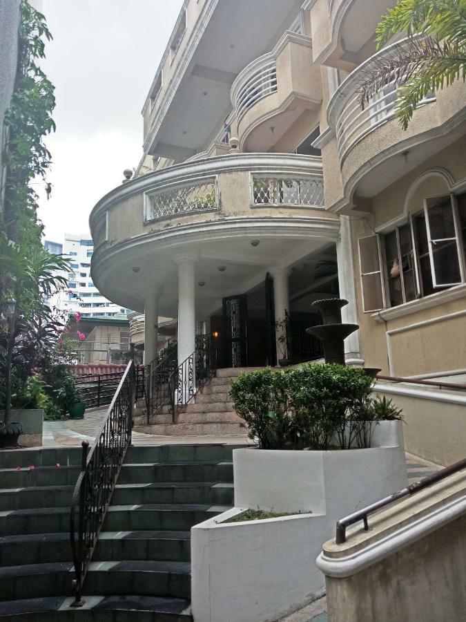 Casa Micarosa Hotel Manila Exterior photo